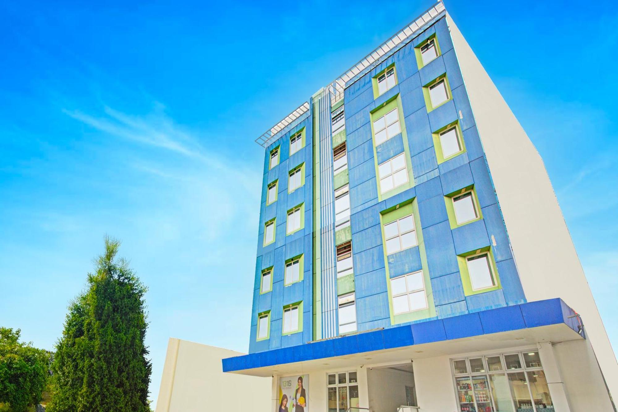 Collection O 1318 Residences, University Belt, Metro Manila Exterior foto